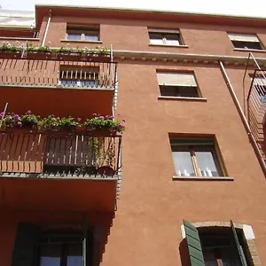 Pensión Alloggi Agli Artisti, Venecia